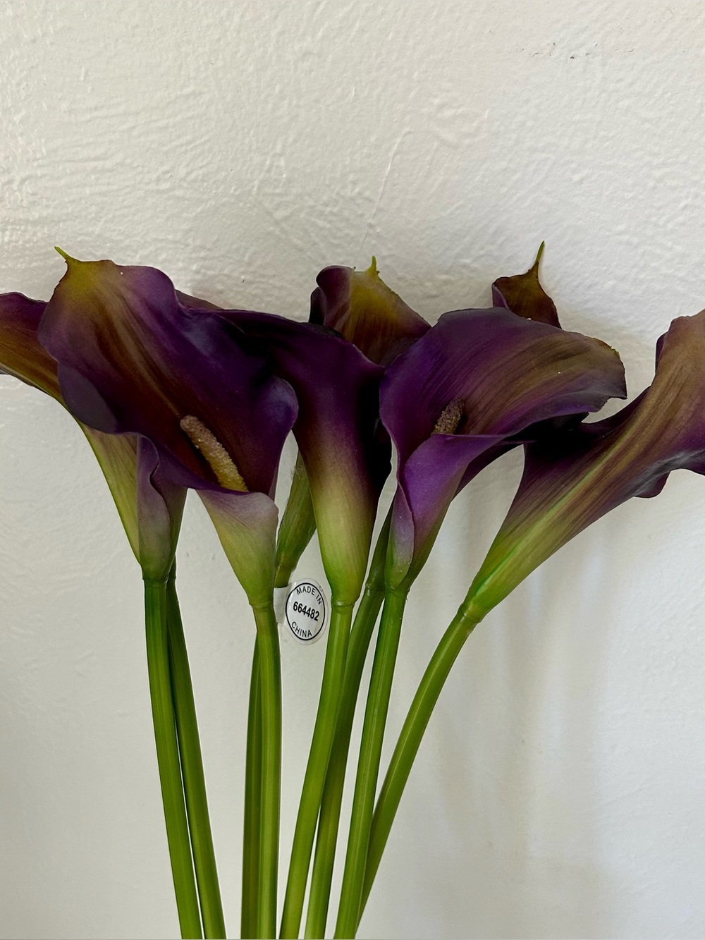 EUC - REAL TOUCH PURPLE/ GOLD CALLA LILY FLOWER  – 8 STEMS 20” Tall